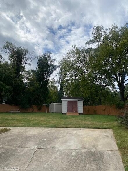 Photo - 1650 Hill Ct