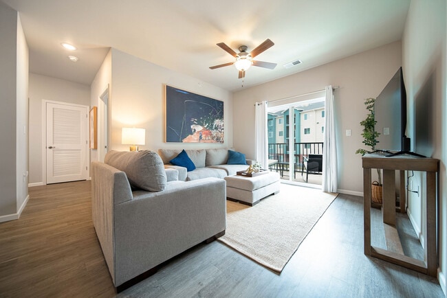 Photo - Crescent Falls