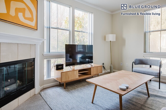 Photo - 337 S Fremont St Unit FL2-ID1807