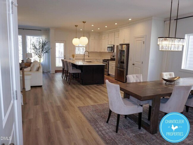 Photo - 120 Copper Leaf Ave