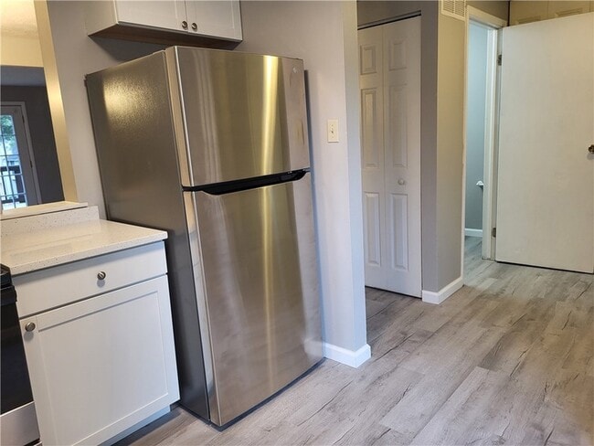 Photo - 740 Wheatland Cir