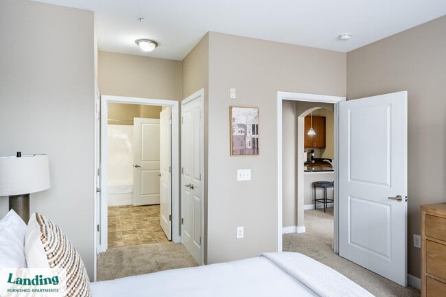 Building Photo - 6115 Tidewater Dr Unit 324.1412105