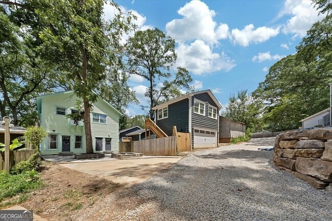 Photo - 937 Austin Ave NE Unit A - LOWER