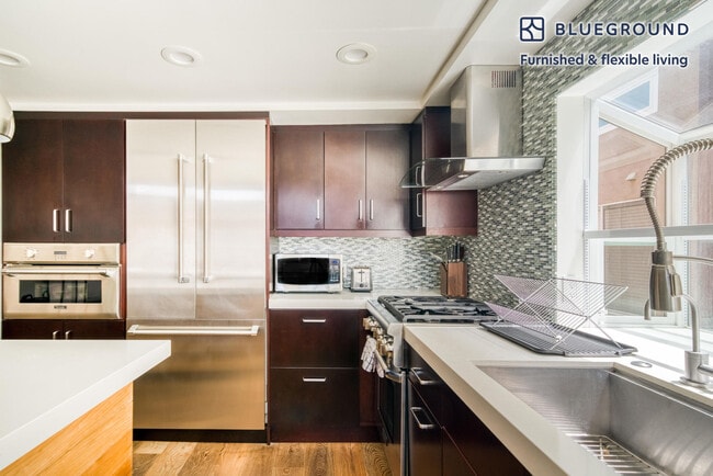 Photo - 24 Catamaran St Unit FL0-ID1149