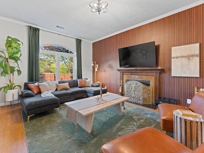 Building Photo - 106 S Blockade Ct Unit SI FL1-ID1531854P