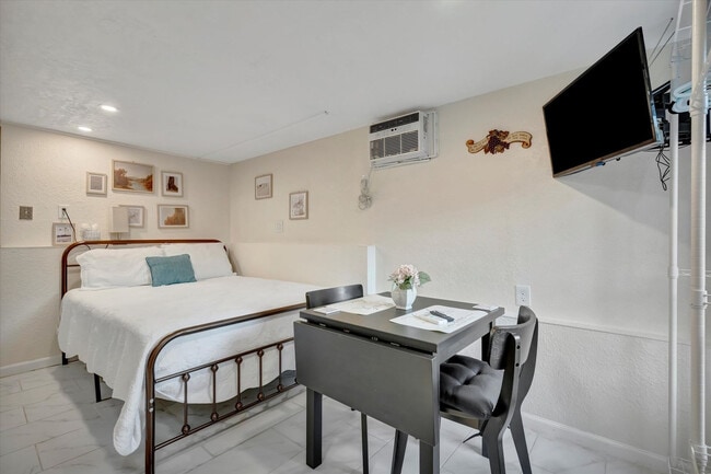 Photo - 4213 E Yukon St Unit ID1396874P