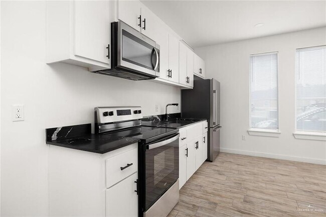 Photo - 1429 W Harrison Ave Unit 6