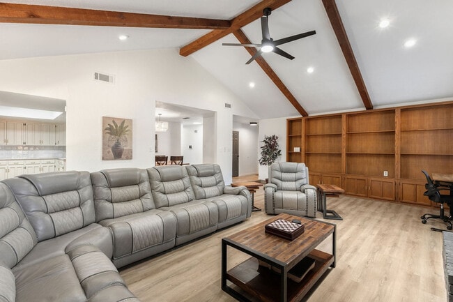 Photo - 110 Forest Cir Unit SI ID1630308P