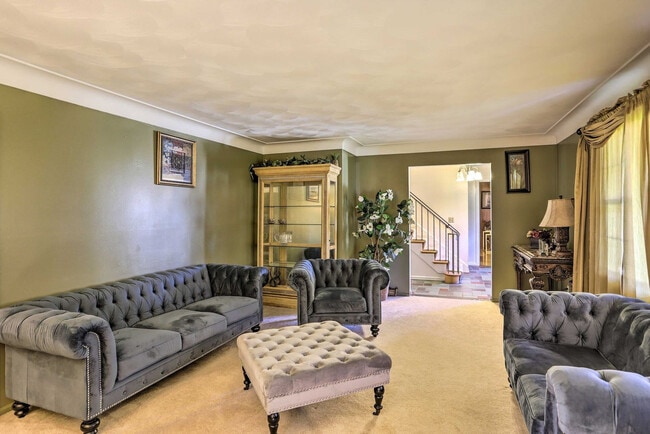 Photo - 1960 Pinelawn Dr Unit ID1287553P