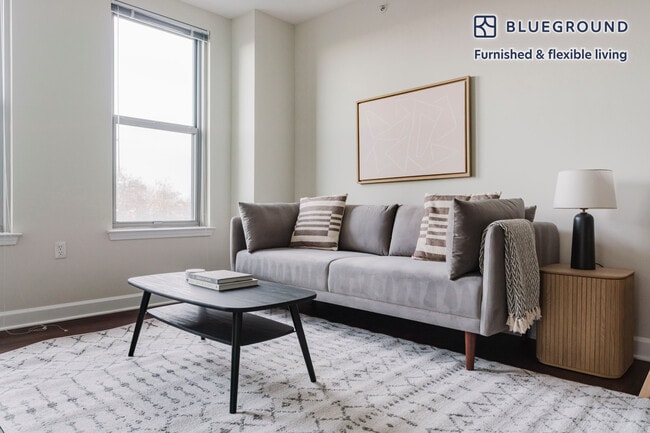 Building Photo - 1550 7th St NW Unit FL4-ID1048