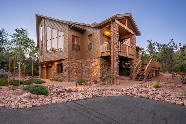 Photo - 2500 E Scenic Dr