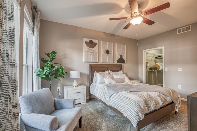Photo - The Trails at King Farm Apartments