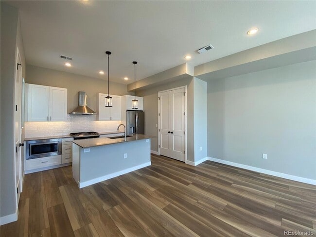 Photo - 3539 S Pennsylvania St