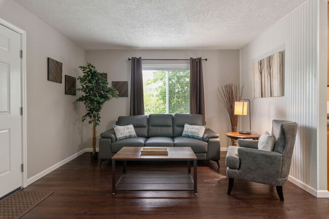 Photo - 617 SE Washington St Unit SI FL1-ID1631620P
