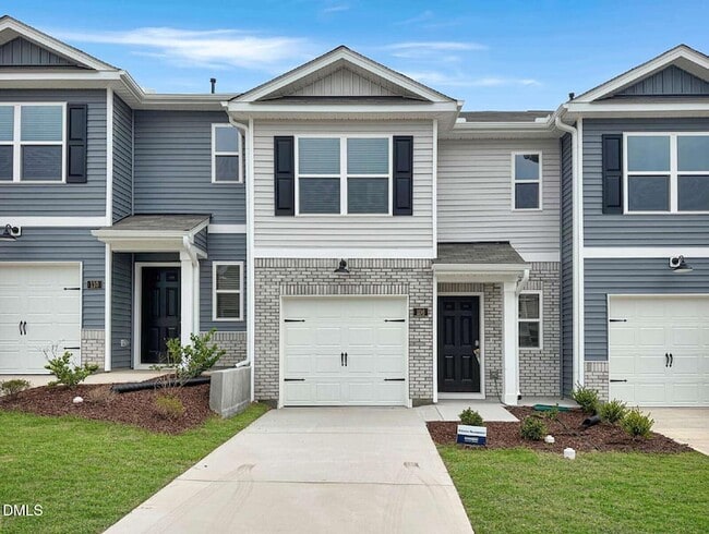 Building Photo - 108 Clementine St