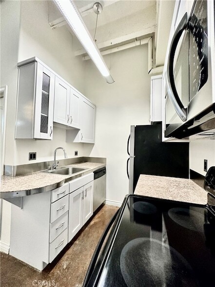 Photo - 312 W 5th St Unit 604