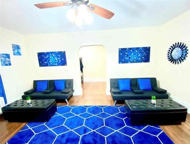 Photo - 224 S Pacific Ave Unit 1