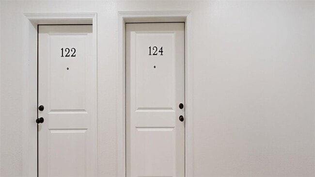 Photo - 206 N Main St Unit 124