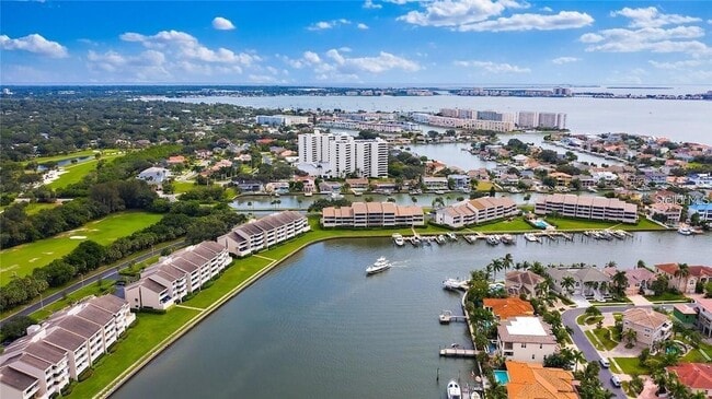 Building Photo - 5950 Pelican Bay Plaza S Unit PH1C