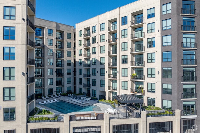 Building Photo - South Main Building