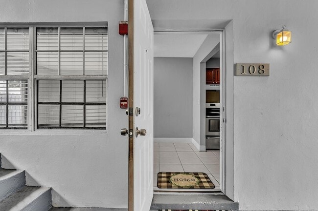 Photo - 626 SW 14th Ave Unit 108