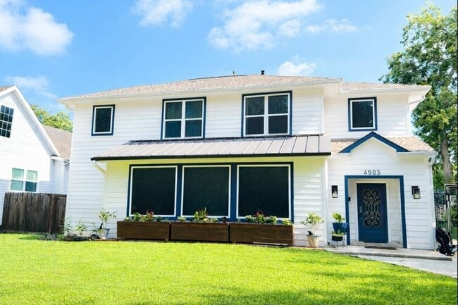 Photo - 4503 McKinney St