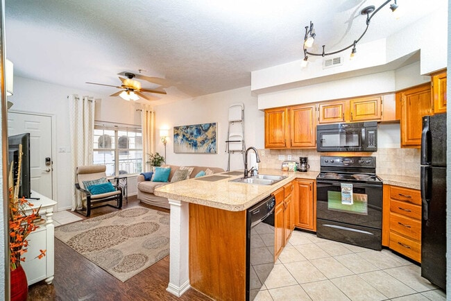 Photo - 3308 Parliament Cove Unit ID1295603P