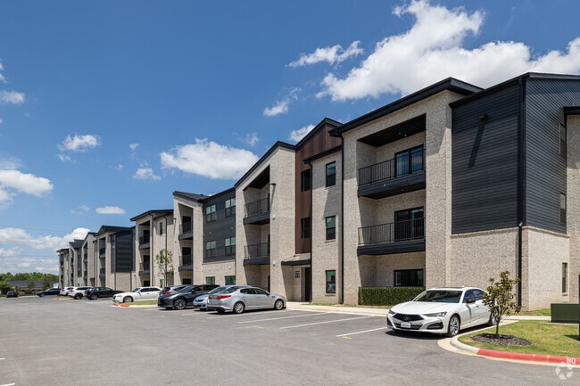 Building Exterior - 102 West Crossing Apartments