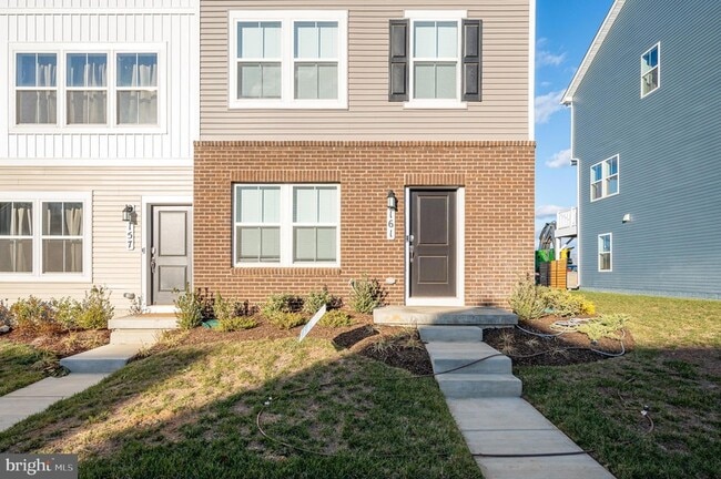 Photo - 161 Swan Fld Ave