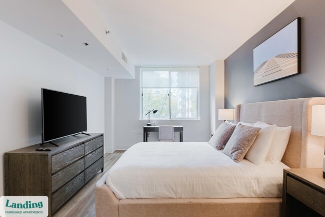 Photo - 1221 S Eads St Unit 01-0418