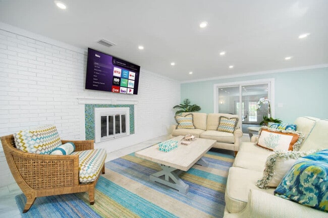 Building Photo - 110 Evans Dr Unit SI ID1578448P