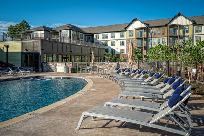 Resort-style, heated, salt-water pool! - 2000 West Creek