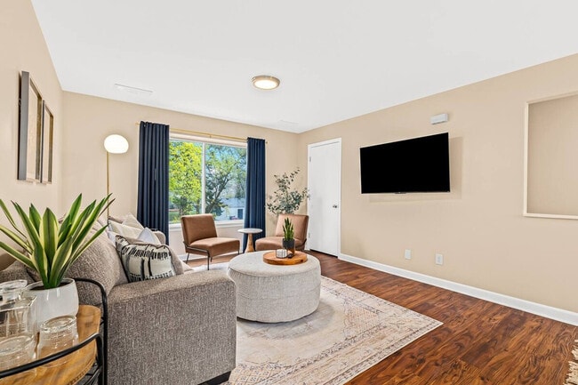 Photo - 18435 Sharon Ln Unit ID1032346P