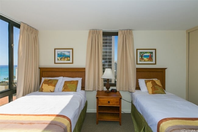 Photo - 229 Paoakalani Ave Unit 2102