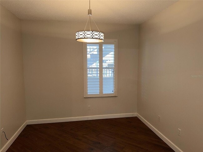 Photo - 550 Cranes Way Unit 116