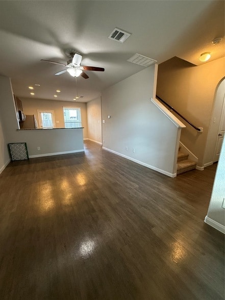 Photo - 7527 Merrylands Dr