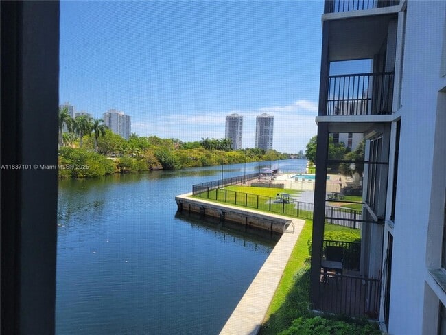 Photo - 3401 N Country Club Dr Unit EI202