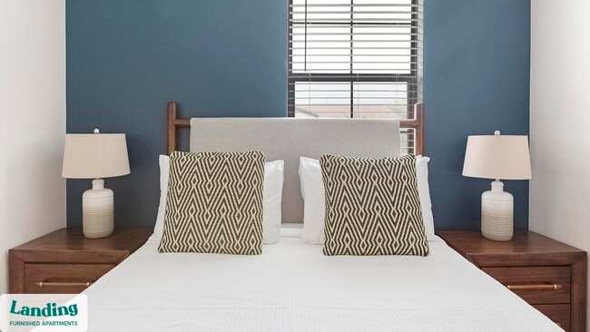 Photo - 9242 W Russell Rd Unit 14-306