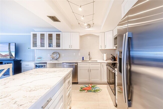 Photo - 616 Flamingo Dr Unit 102