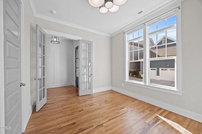 Photo - 916 Noisette Ct