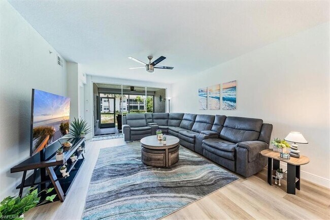 Photo - 6914 Satinleaf Rd N