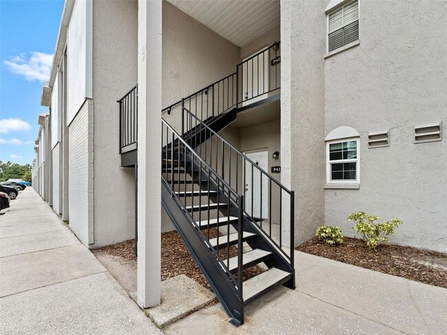 Building Photo - 4507 S Oak Dr Unit 41