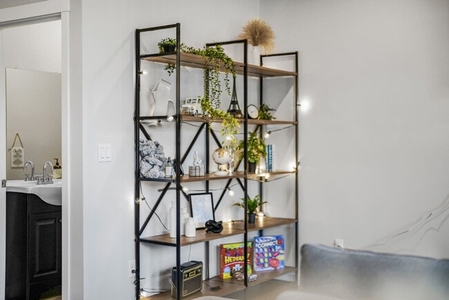 Photo - 2702 E 33rd St Unit ID1334336P